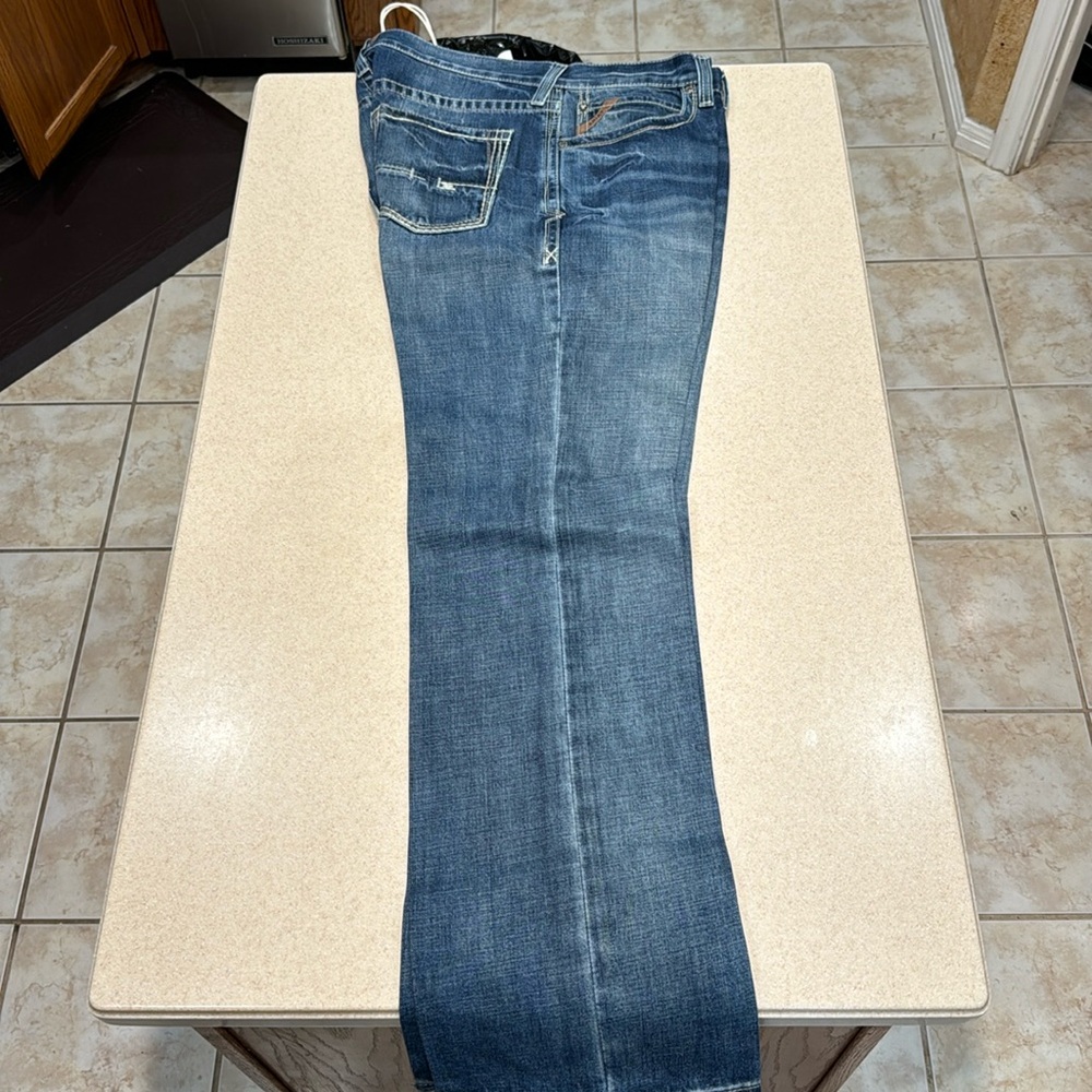 Men’s Ariat Jeans 35x34